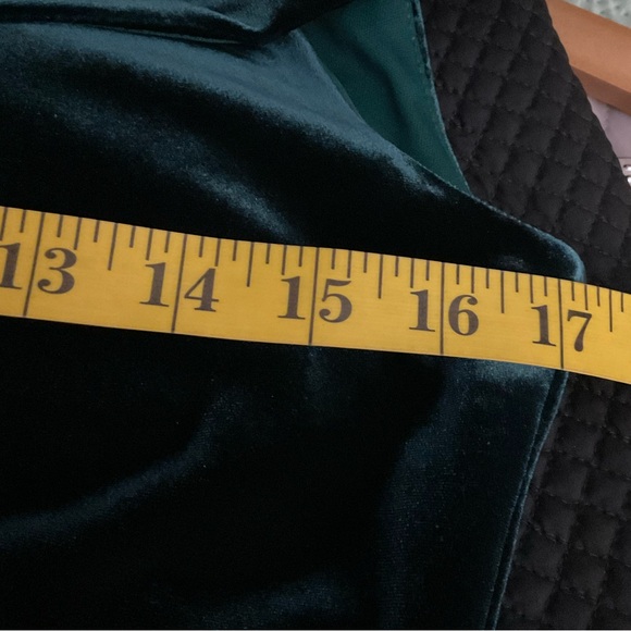 Alex Evenings Off the Shoulder Velvet Sheath Dress in Forest Green Size 4 NWT - Picture 14 of 16